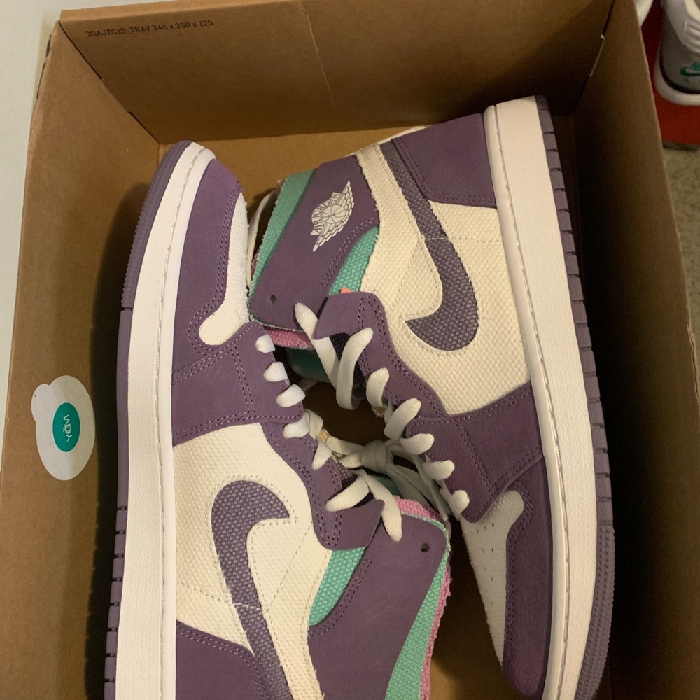 Jordan 1 zoom air comfort size 10 Tropical twist